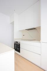 Casa adossada a Barri del Centre. Espectacular  de tres plantas recién reformada en el corazón de