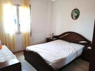 Appartement à La Maurina. Piso de 3 habitaciones  con balcon  en la maurina