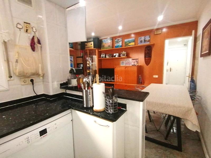 Foto 251c1acf-ea2b-43e1-8ac9-fc638ad3bb06. Flat with heating in Ca n'Anglada Terrassa