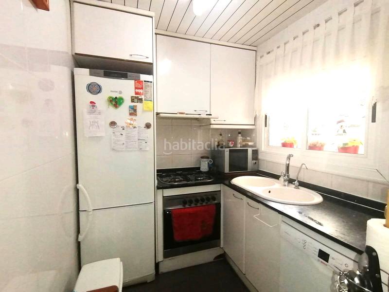 Foto 6f5abda1-a69c-470c-b982-79d8f49a8273. Flat with heating in Ca n'Anglada Terrassa