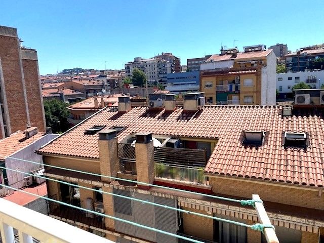 Foto cada8474-2190-48ae-ba67-b54334ccaf22. Pis a La Serreta Rubí