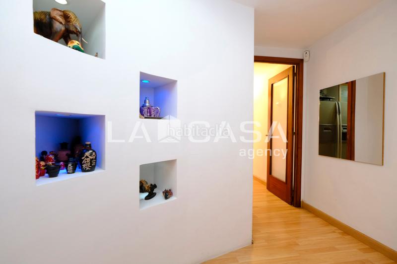Foto fa6e9e8c-e9f3-42b9-a9a5-94390cdf790c. Piso en Guinardó Barcelona
