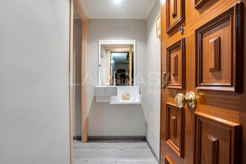 Foto d50a63b9-89ed-41c3-9ce1-5dd3bba38aeb. Piso en Bufalà Badalona