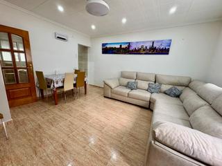 Rez-de-chaussée à Verdum. Piso en venta
