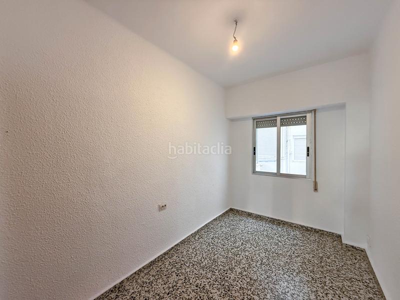 Foto 05167f22-26bc-40fc-b20e-a9963e1f449b. Piso en Mestalla Valencia