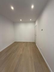 Pis  Carrer de rocafort. Se vende piso