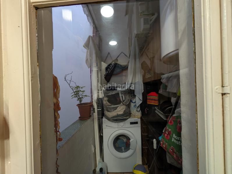 Foto 04dbe99f-5ffc-477e-9622-10df1d8c0a85. Flat in La Gavarra Cornellà de Llobregat