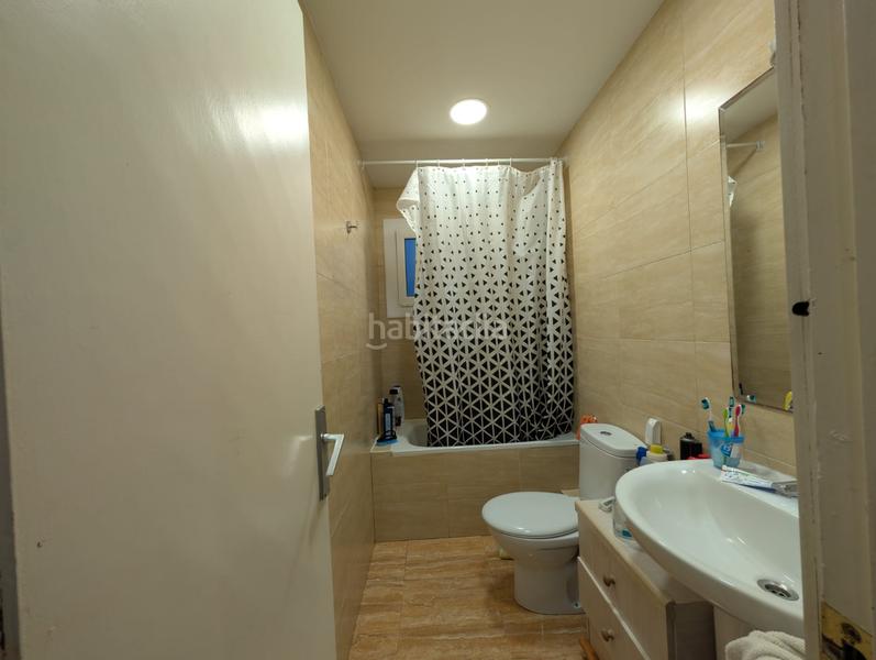 Foto e3ec7bdd-c059-4e6e-93d3-d8ef25537326. Piso en La Gavarra Cornellà de Llobregat