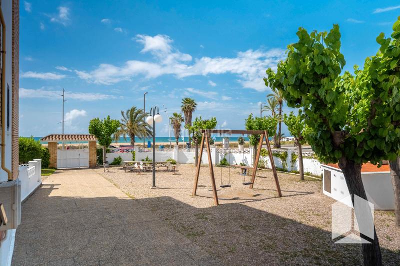 Foto 47ddcc7c-19c1-4b71-940c-4d59f12a5f2f. Appartamento con parcheggio piscina in Baixador Castelldefels