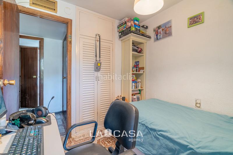 Foto f66bab9b-abef-4d17-bf0f-77a4c2d3b45d. Dachwohnung mit parking pool in Baixador Castelldefels