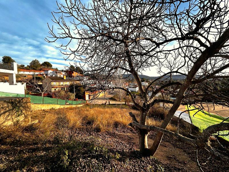 Foto f14e8b04-2796-4326-855a-6150b6092e81. Terreno residencial en Sant Llorenç d´Hortons