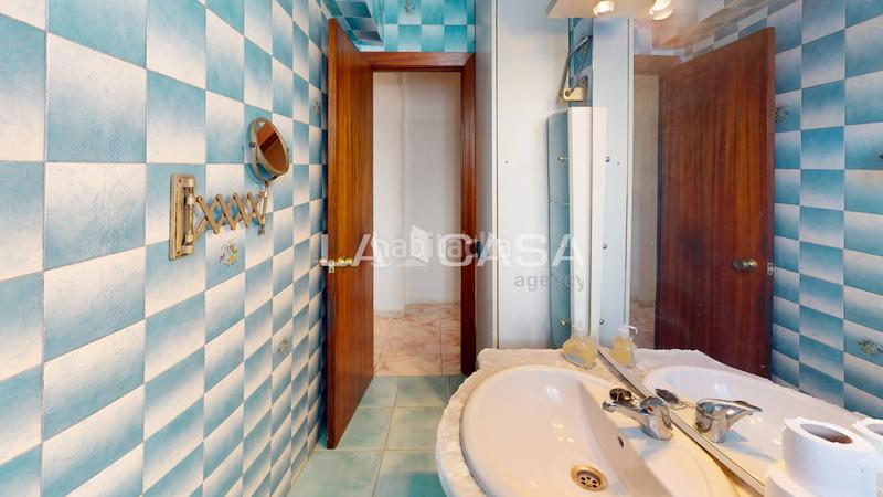 Foto b4bb4041-a4f4-4be0-9076-b4b2f7e63579. Appartamento in Penya-Roja - Avda. Francia Valencia