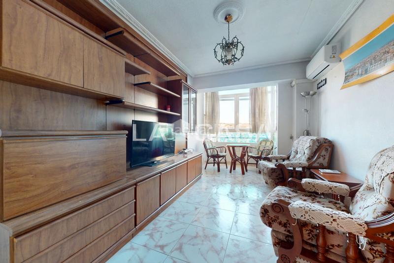 Foto 5a7275f4-7541-45f4-acb6-f8a77e819ef6. Appartement dans Penya-Roja - Avda. Francia Valencia