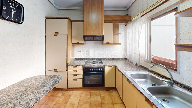Foto aae05f98-f7e9-4d7e-9a68-efff336983e4. Appartement dans Penya-Roja - Avda. Francia Valencia