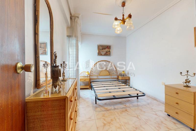 Foto 29e66b6f-628c-4234-99a6-0293610e8bd3. Etagenwohnung in Penya-Roja - Avda. Francia Valencia