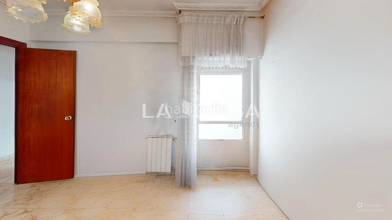 Foto 60006d77-5665-49e9-b189-09e915ca6fbd. Etagenwohnung in Penya-Roja - Avda. Francia Valencia