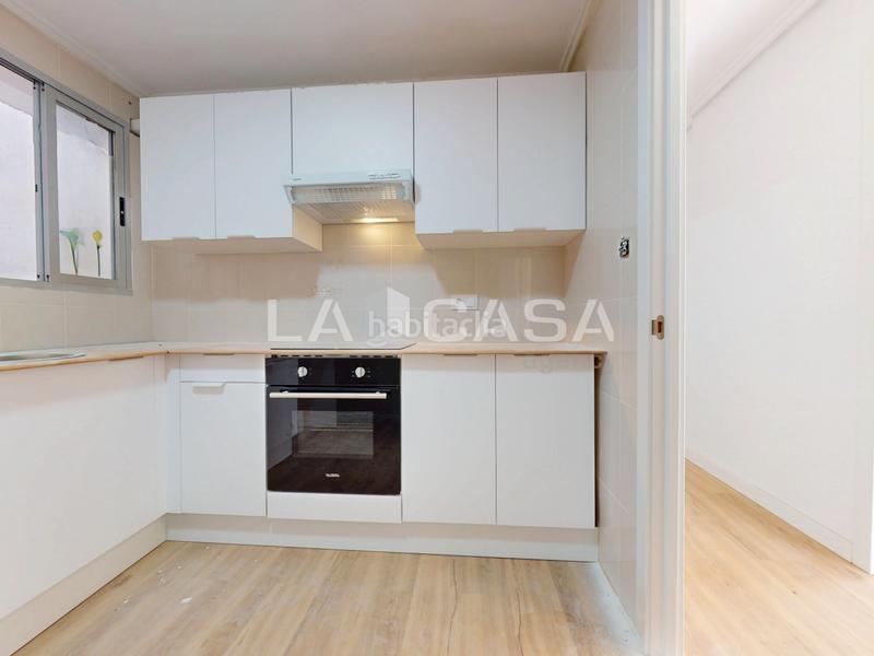 Foto 39a7bd67-5cc9-4a59-827e-00d3bdce34f3. Pis a Natzaret Valencia