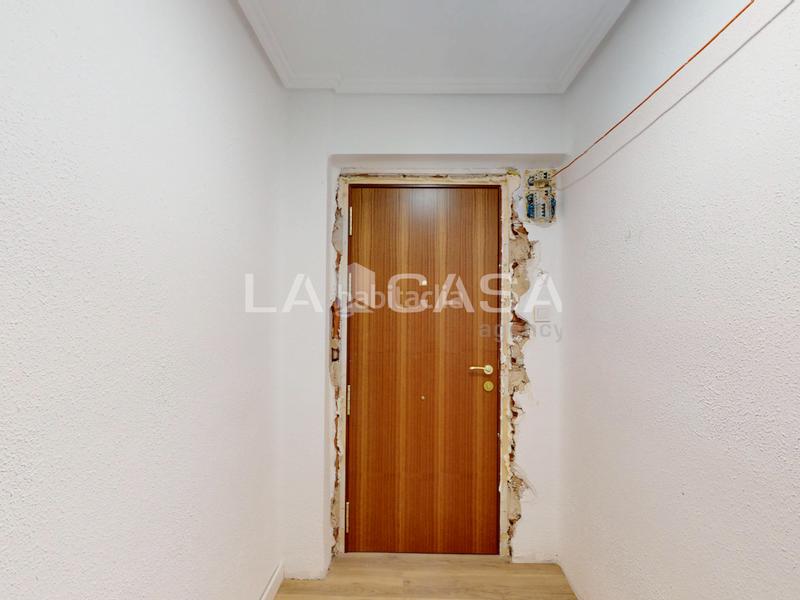 Foto 1c355cb8-6aac-4d13-8deb-9c53ead4eb02. Piso en Natzaret Valencia