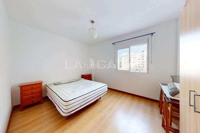 Foto aa081563-7a1b-4a42-90e4-804cdd07202e. Appartement dans Mestalla Valencia