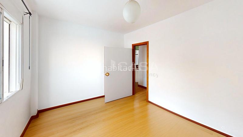 Foto cd0f9dd1-6c34-40f1-89f4-235298b78c35. Appartement dans Mestalla Valencia