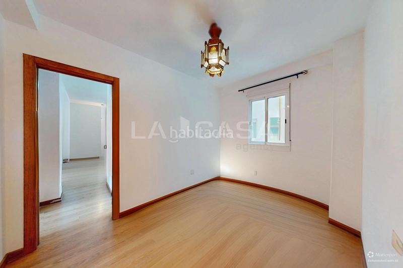 Foto ec3e8859-151c-4acd-9c0a-a1f8283bcf35. Appartement dans Mestalla Valencia