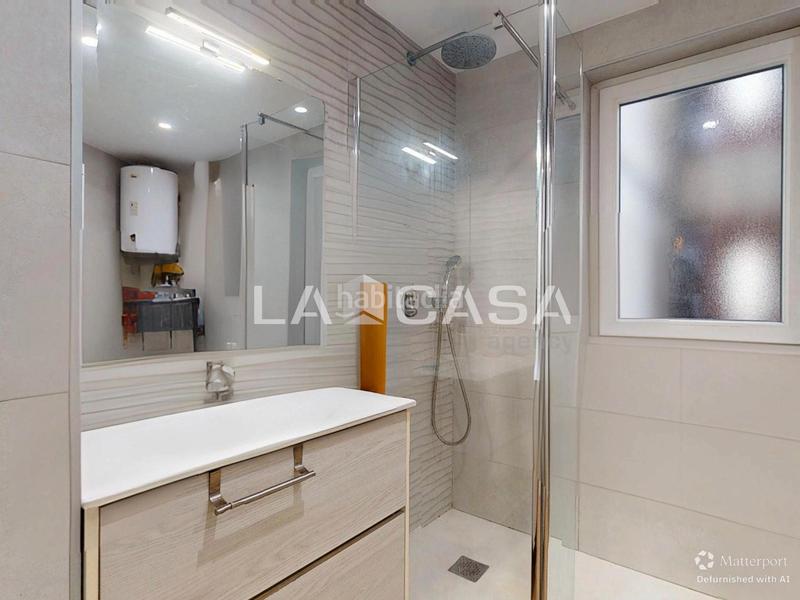 Foto 7c134c79-9883-4c55-8fee-bd8f59302264. Piso en Mestalla Valencia