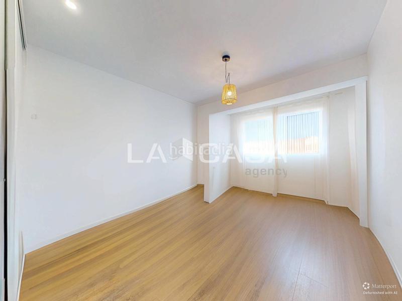 Foto af90ede3-129a-40b3-abbb-bbc66dfdac6d. Piso en Mestalla Valencia