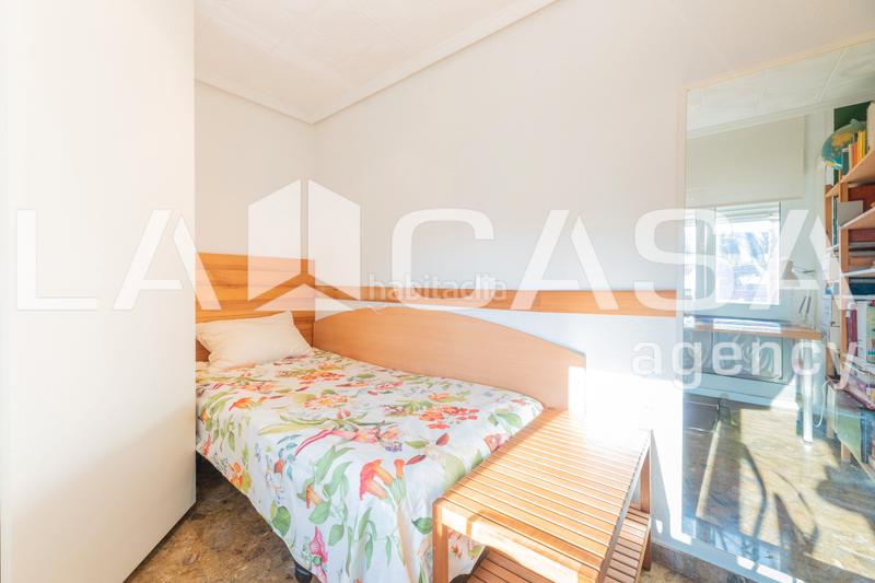 Foto c9011a20-d3e7-4679-9f9b-8e9d5a3ab629. Appartement dans Ciutat Jardí Valencia