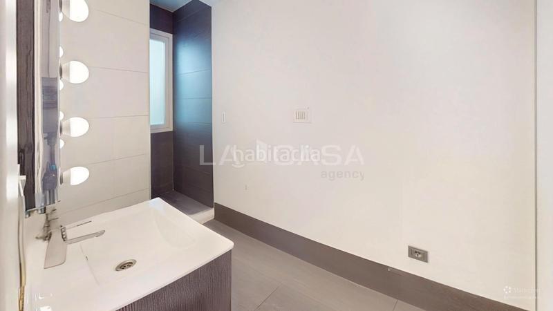 Foto 444f32fb-9fa0-447c-add9-791884cf1093. Appartement dans Camí Fondo Valencia