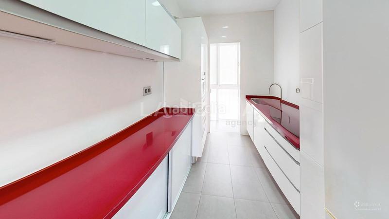 Foto 33d32e60-fb91-4d5b-95a8-5b0d99c69589. Etagenwohnung in Camí Fondo Valencia