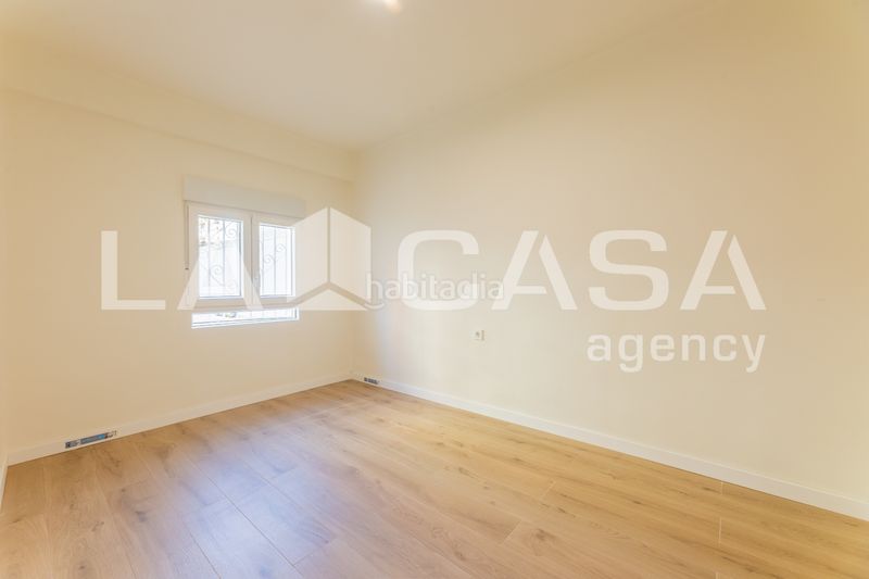 Foto 048a88eb-3b5c-43da-bd2d-a47b588cd29d. Pis a L´Amistat Valencia