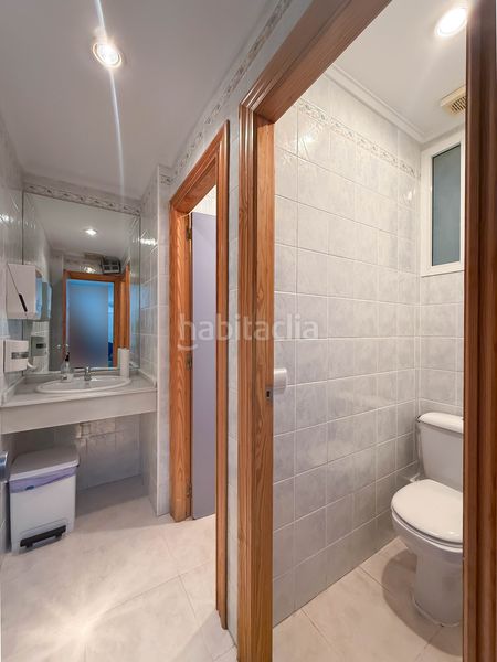 Foto 9d94c36c-979b-48c5-9874-fbb5ece24ff6. Local comercial a Albors Valencia