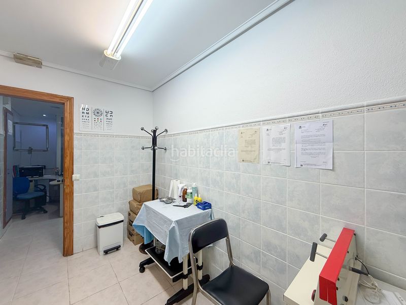 Foto b7c3fead-5b36-4eb9-b561-26af63e5f05e. Local comercial a Albors Valencia