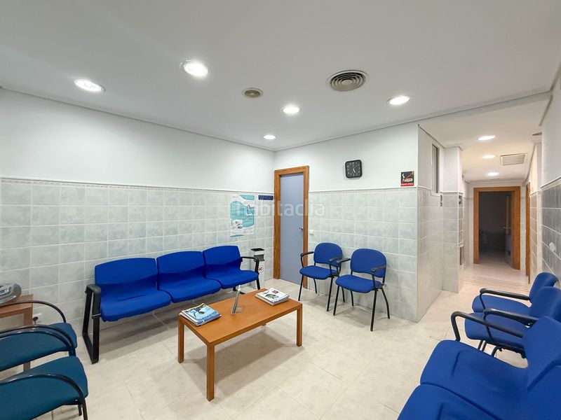 Foto d6b29c2e-d78a-4409-9148-2d44de2794ce. Local comercial a Albors Valencia