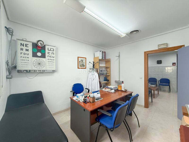 Foto eed9c1ad-b8b7-49cf-b16b-6f5fd5c54950. Local comercial a Albors Valencia