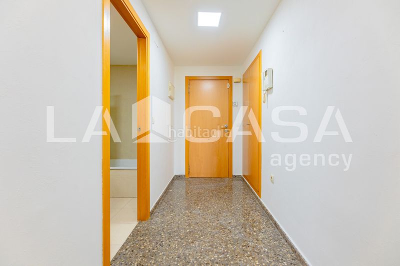 Foto 8d88c77f-31ff-4d40-bfea-7c2937e73497. Piso en Sotolivar-Mas del Rosari Paterna