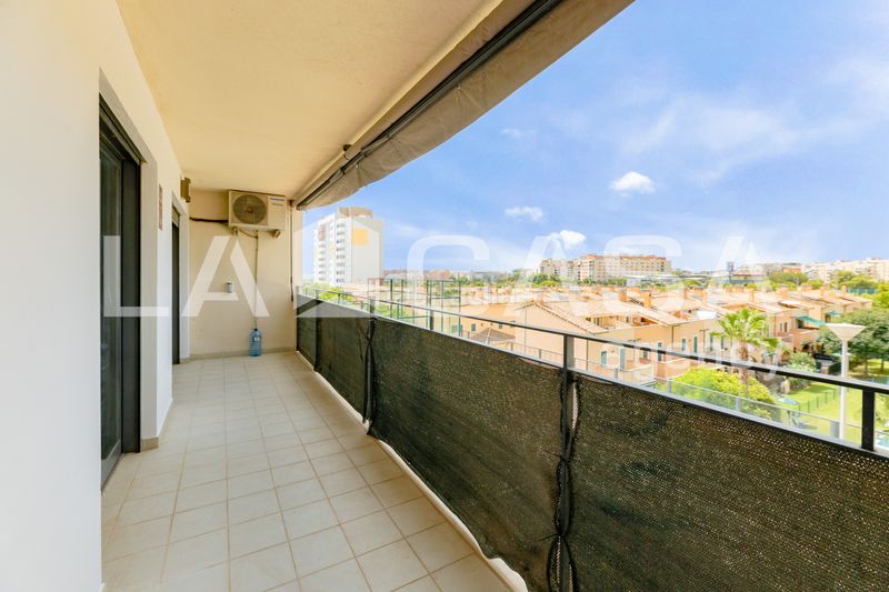 Foto b3243d12-8a63-47b9-b1da-5e4e3bdba7ad. Piso en Sotolivar-Mas del Rosari Paterna