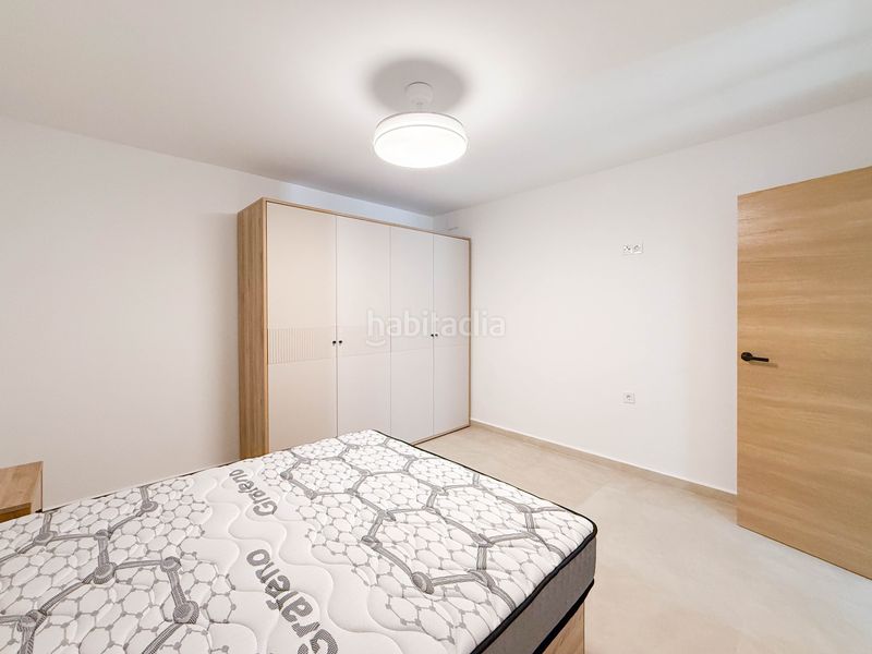 Foto 274a53d3-c563-4099-9f15-a9ab1056bbb9. Planta baixa a Natzaret Valencia