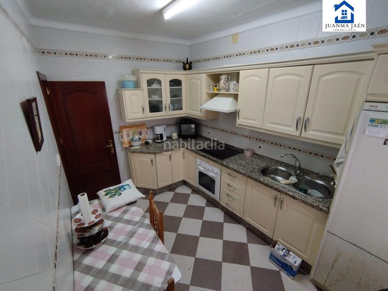 Foto f3718f31-f383-4a2b-835f-c38c769f7a74. Casa amb aparcament a Hornos Púnicos San Fernando