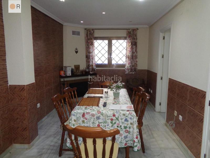 Foto 00dc2a94-20a7-444b-babf-3dbbd0487cfe. Casa con parcheggio in Poniente-Norte - Miralbaida - Parque Azahara Córdoba