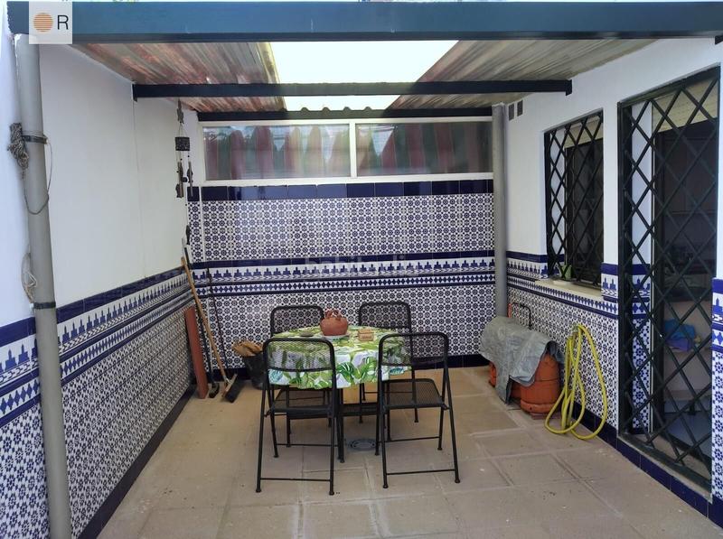 Foto de3830ff-1148-4858-b475-899cfd6f96db. Casa con parcheggio in Poniente-Norte - Miralbaida - Parque Azahara Córdoba