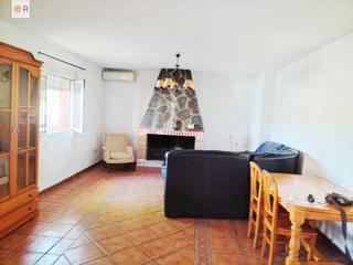 Maison à Obejo. Casa en venta en cerro muriano  lista para entrar a vivir