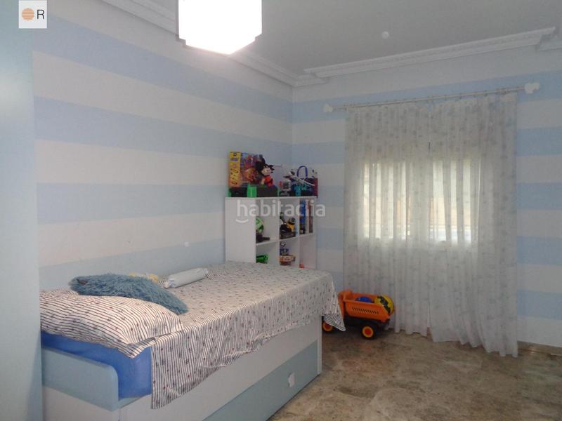 Foto 5dd89143-7df7-4a0f-a00d-62b6ce977751. House with heating parking pool in Sector Sur Córdoba