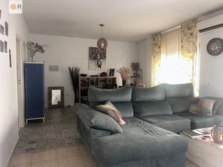 Flat in Viñuela - Rescatado. Amplio y luminoso piso en córdoba  ideal para entrar a vivir
