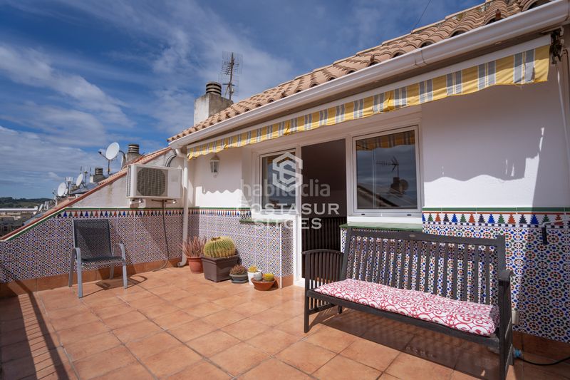 Foto 4215d0b8-0ec5-4b58-87f6-089d1d5d4373. Casa aparellada amb xemeneia calefacció aparcament a Sant Pere de Ribes