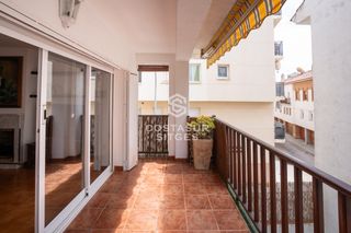 Casa aparellada  Carrer d'eduard maristany