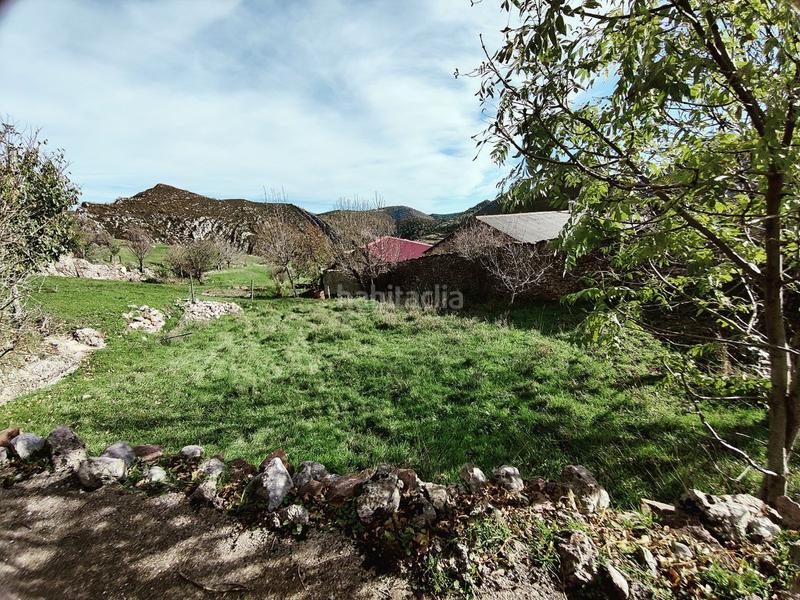 Foto 4d0f8762-bced-4a7e-8a6f-bee836a0a838. Casa con parcheggio in Laspaúles