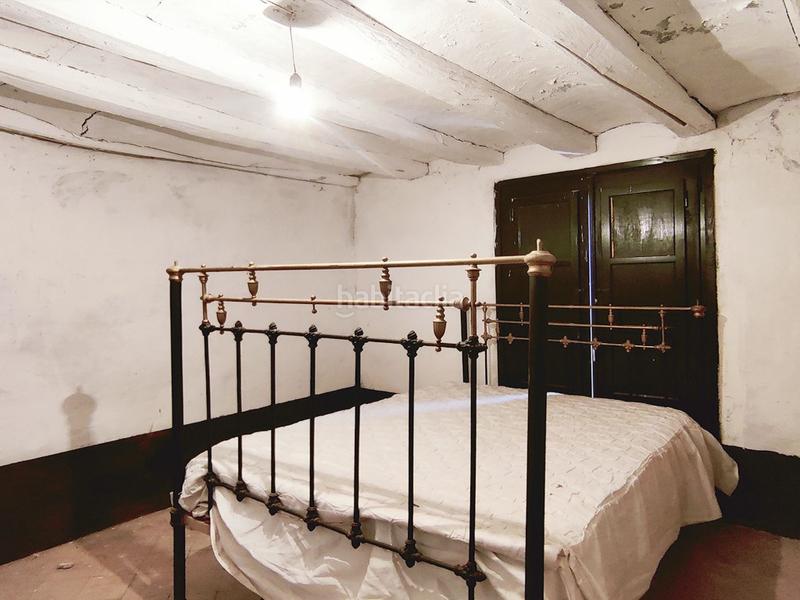 Foto b41cc3dd-dde7-42ff-ba84-4cc557cf4d7a. Casa con parcheggio in Laspaúles