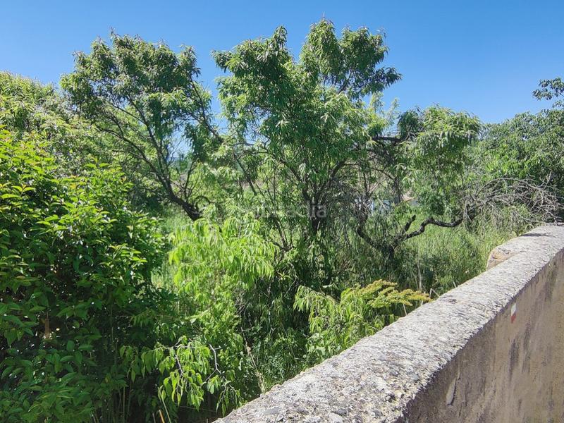 Foto eba95d44-5e9e-48f3-83f9-70265141a0ea. Maison avec parking dans Puebla de Castro (La)