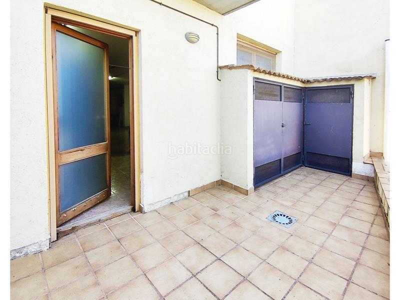 Foto 4d135d02-95d5-4055-9ffd-126ab47b52e5. Casa amb aparcament a Secastilla